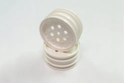 0555069 | Tamiya Hotshot 2.2" White Front Rims 2Pcs