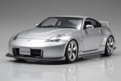 24304 | Tamiya 1/24 Nissan Fairlady Z/350Z NISMO Version Scaled Plastic Model Kit -Tamiya Shop TAM 24304 02 1200x800 1