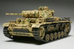 32524 | Tamiya 1/48 German Panzerkampfwagen III Ausf.L Tank (Sd.Kfz.141/1) Scaled Plastic Model Kit