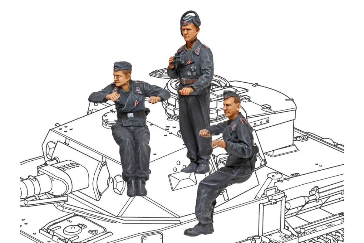 35374 | Tamiya 1/35 German Panzerkampfwagen IV Ausf.F Tank Scaled Plastic Model Kit 6 35374 | Tamiya 1/35 German Panzerkampfwagen IV Ausf.F Tank Scaled Plastic Model Kit - Image 4