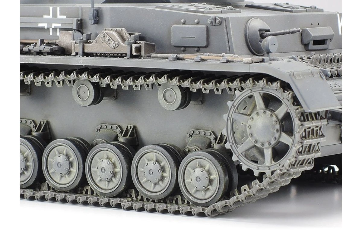 35374 | Tamiya 1/35 German Panzerkampfwagen IV Ausf.F Tank Scaled Plastic Model Kit 8 35374 | Tamiya 1/35 German Panzerkampfwagen IV Ausf.F Tank Scaled Plastic Model Kit - Image 6