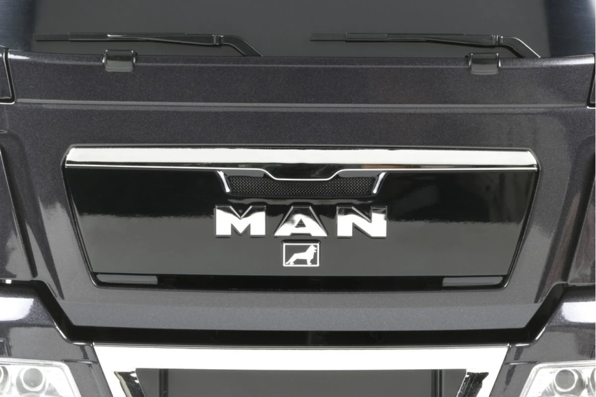 56325 | Tamiya 1/14 Man TGX 26.540 6X4 XLX Scaled Tractor Truck Kit 8 56325 | Tamiya 1/14 Man TGX 26.540 6X4 XLX Scaled Tractor Truck Kit - Image 6