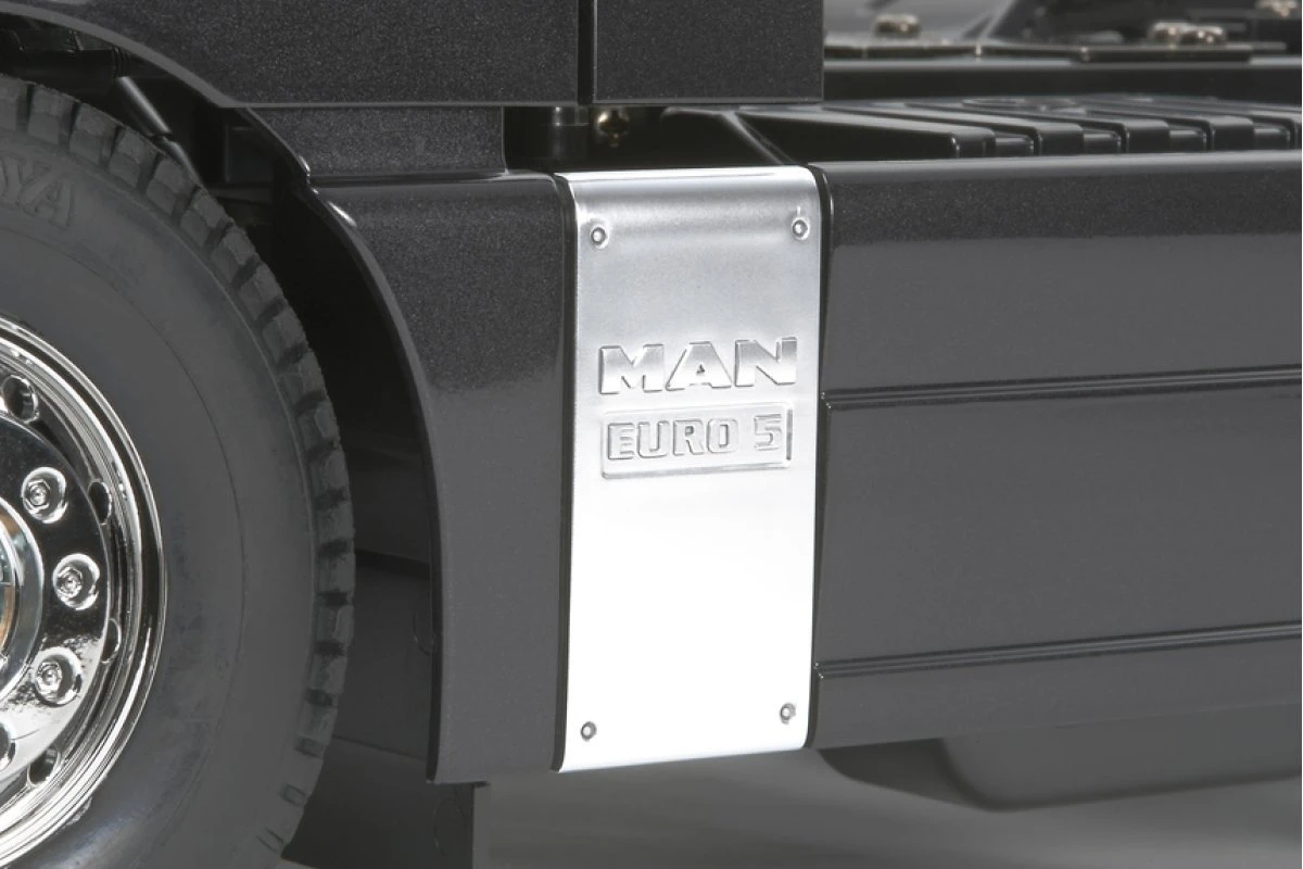 56325 | Tamiya 1/14 Man TGX 26.540 6X4 XLX Scaled Tractor Truck Kit 9 56325 | Tamiya 1/14 Man TGX 26.540 6X4 XLX Scaled Tractor Truck Kit - Image 7