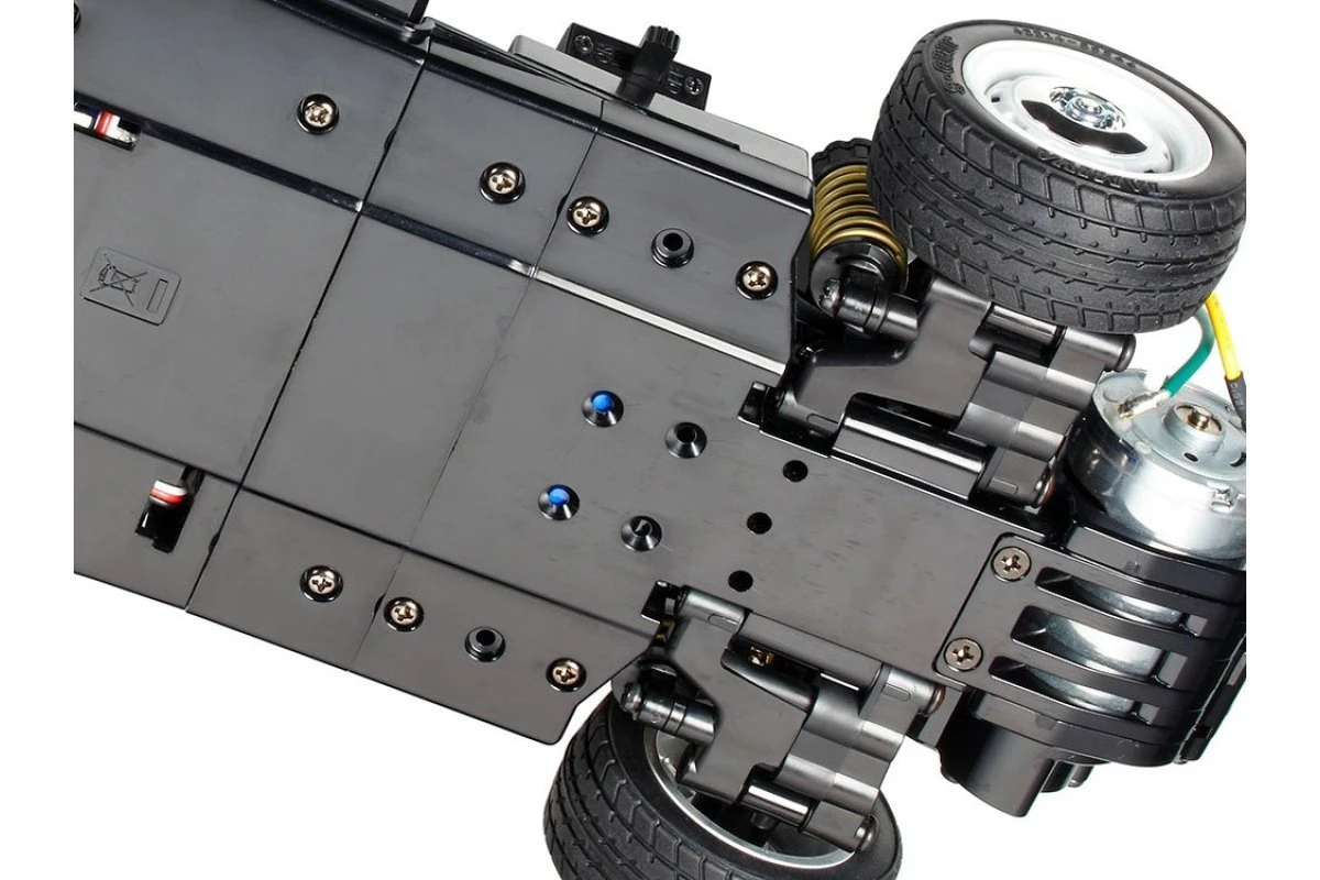 58668 | Tamiya 1/10 M-06 Volkswagen Type 2 T1 Electric On Road RC Car Kit 8 58668 | Tamiya 1/10 M-06 Volkswagen Type 2 T1 Electric On Road RC Car Kit - Image 6