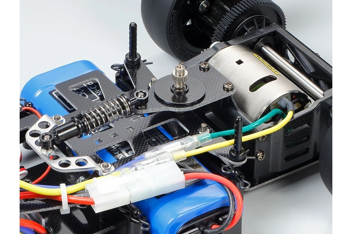 58680 | Tamiya 1/10 F103GT Toyota Gazoo Racing TS050 2wd Electric On Road RC Car Kit 9 58680 | Tamiya 1/10 F103GT Toyota Gazoo Racing TS050 2wd Electric On Road RC Car Kit - Image 7