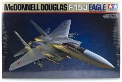 60307 | Tamiya 1/32 McDonnell Douglas F-15J Eagle Jet Scaled Plastic Model Kit